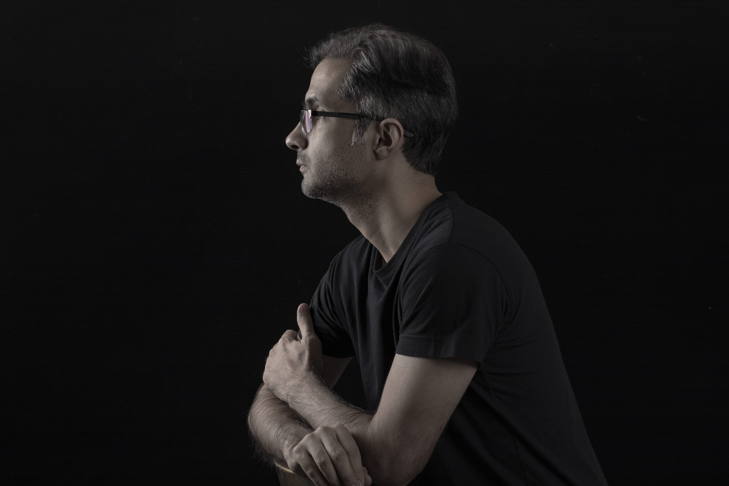 تاوان عشق را دل، هرچه بود داد...